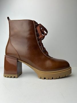 Ботинки женские