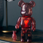 Дизайнерские игрушки BE@RBRICK x Emotionally Unavailable CLEAR RED HEART EU, 1025822-600993807