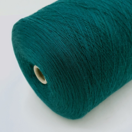 Пряжа Folco 2/25  (50% мериносовая шерсть 50% п/а) 1250 м/100 гр сочная зелень