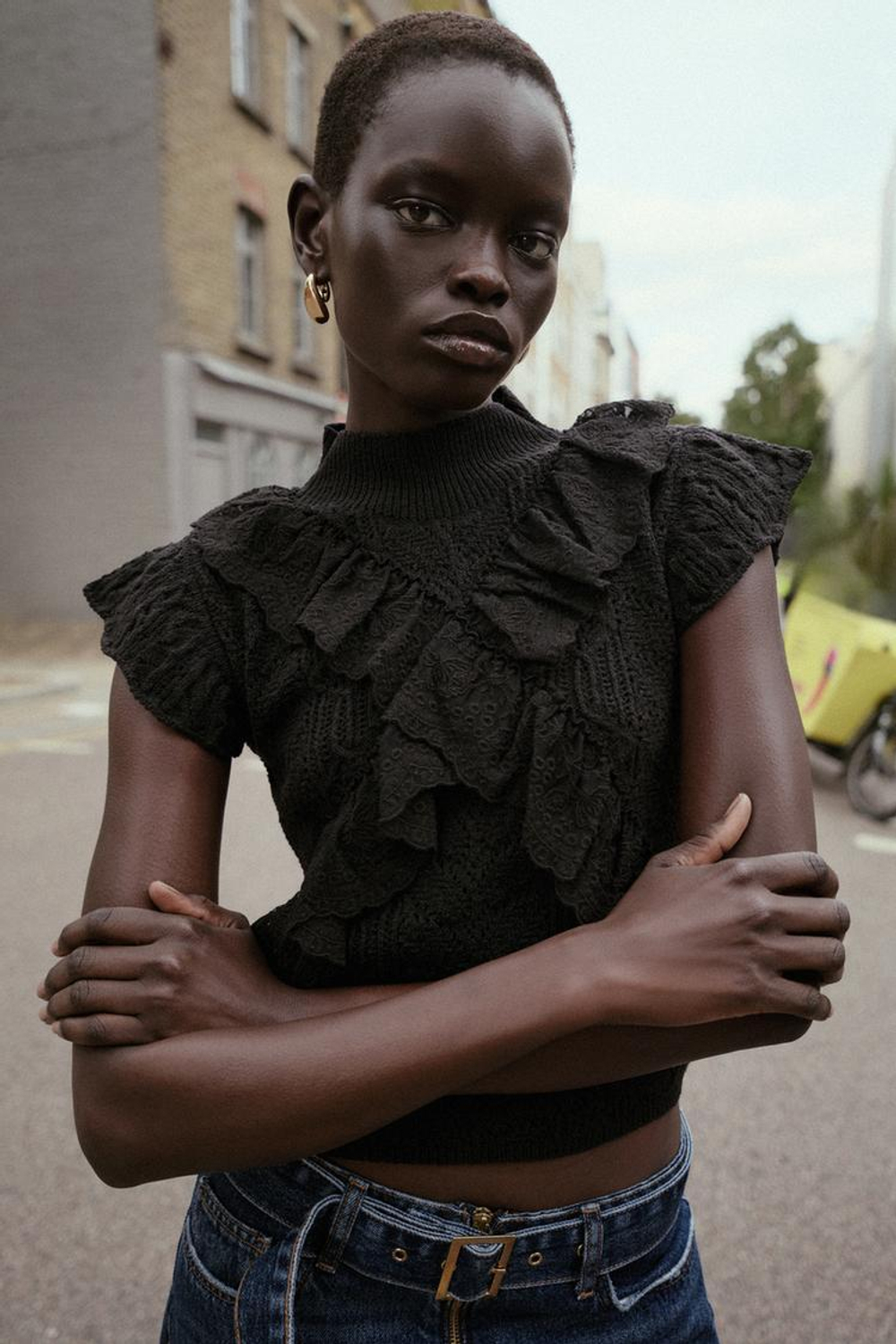 ZARA ТОП ИЗ ТРИКОТАЖА «РИШЕЛЬЕ» С ВОЛАНАМИ, ЧЕРНЫЙ