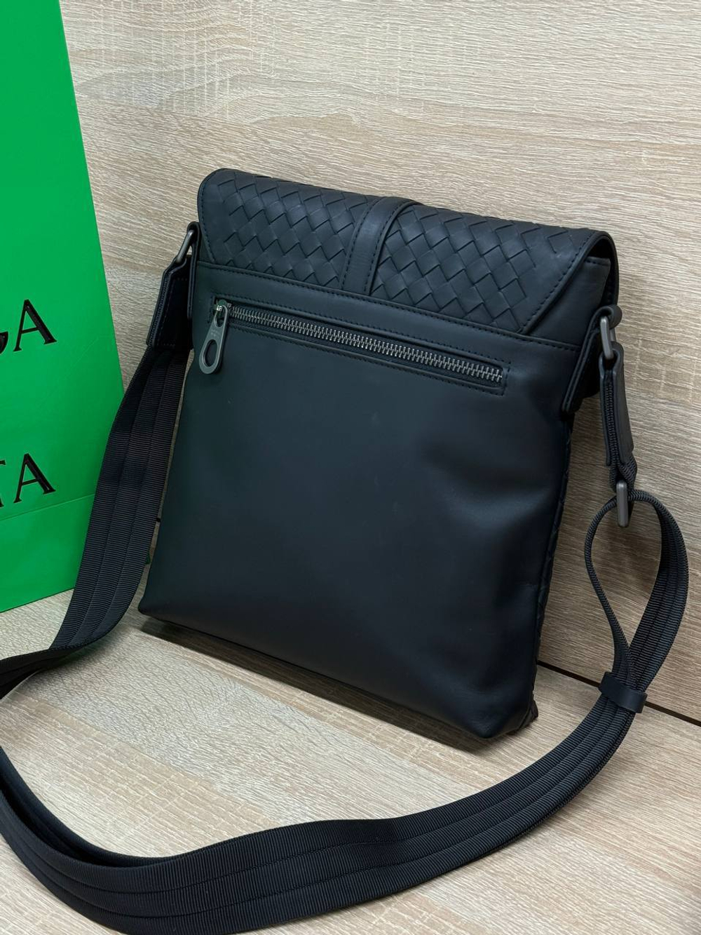 Сумка-мессенджер Bottega Veneta