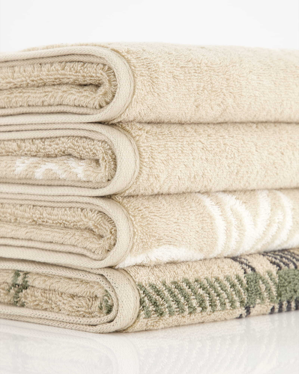 Полотенце 30х50 Cawo Alpenchic Edition Allover 6229 бежевое