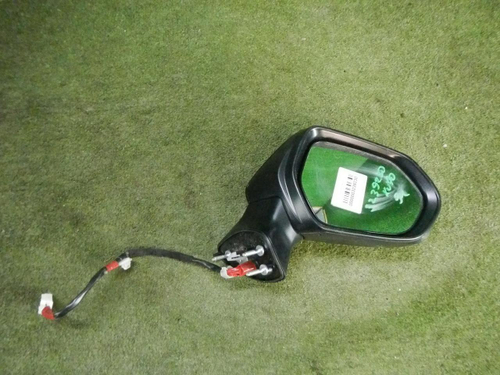 Зеркало правое Toyota Camry xv70 (2017-нв) 9 конт