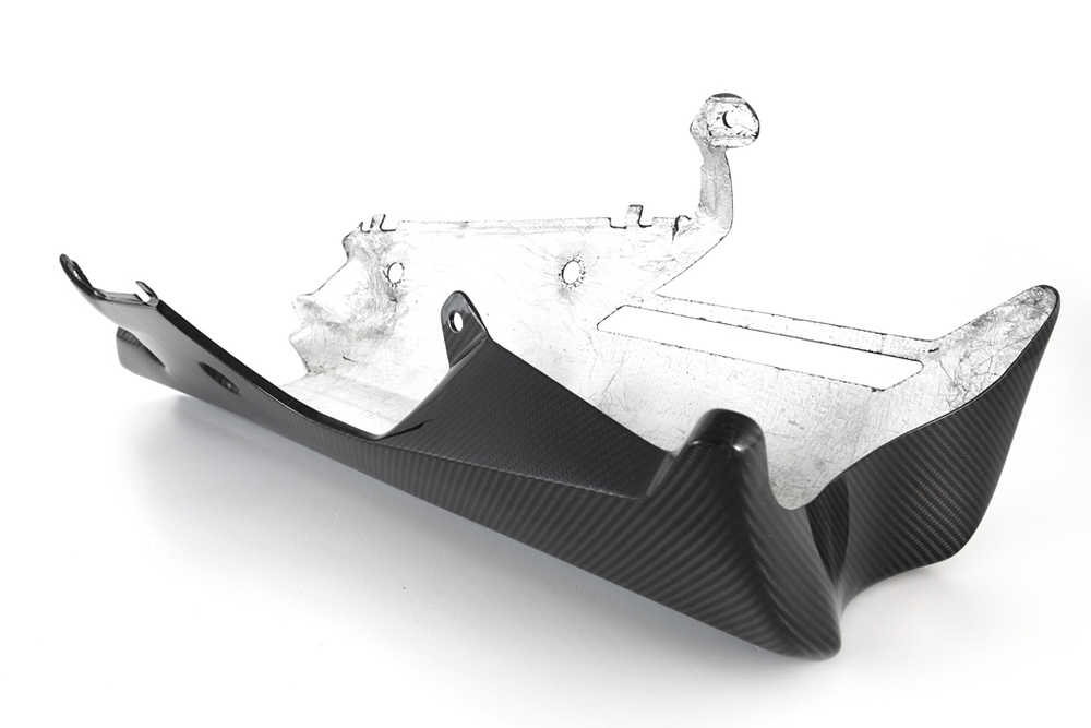 FullSix Карбоновая защита нижняя - BELLY PAN (OEM выхлоп) Yamaha YZF-R1