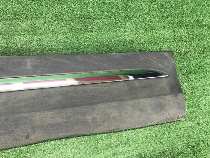 Накладка двери передняя Mercedes GLA H247 (20-нв)