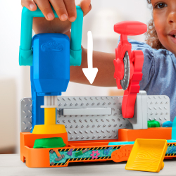 Play-Doh - Пластилин Колоритная мастерская Набор с аксессуарами F9141