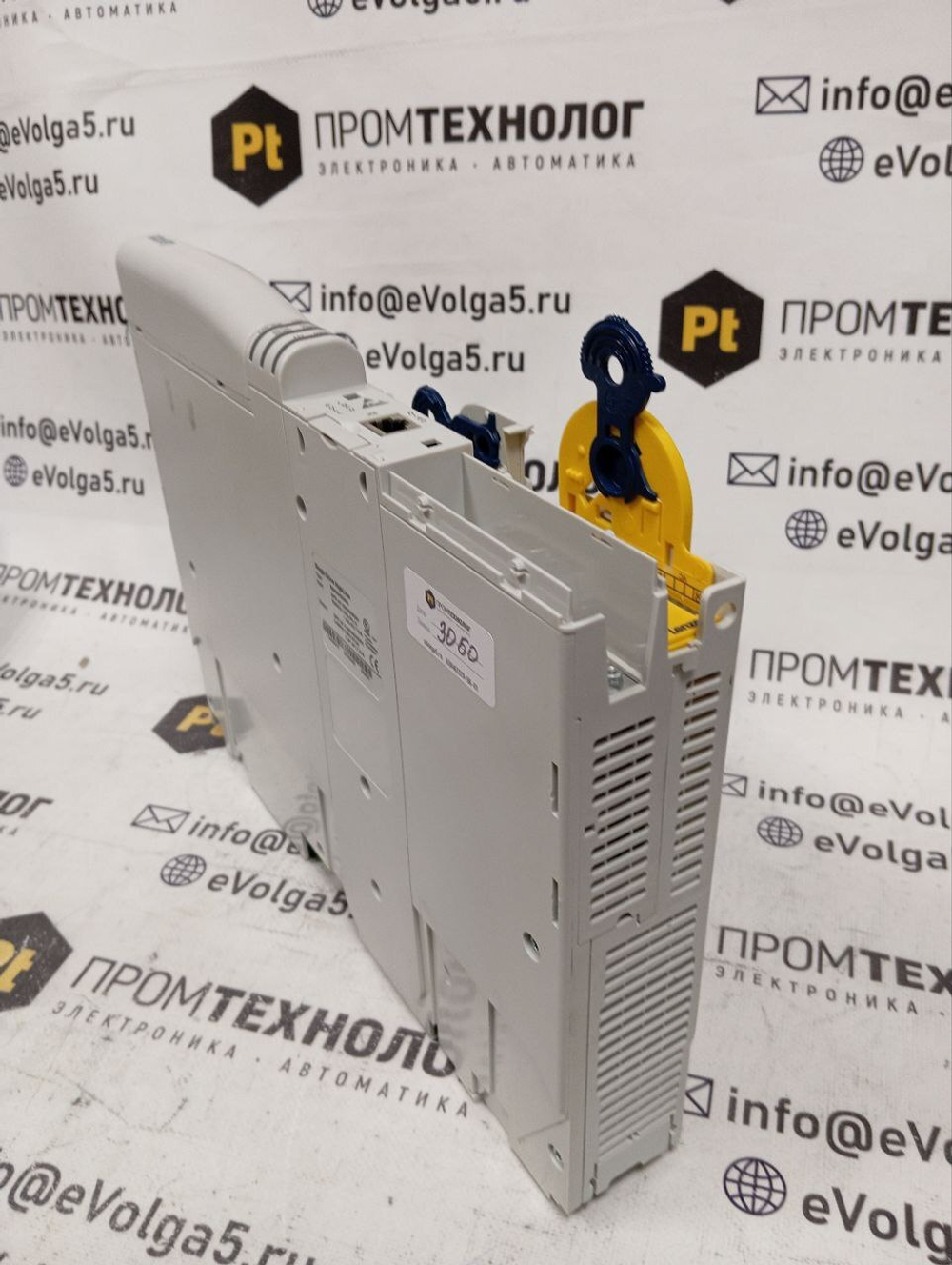 Lenze E94ASHE0034 с хранения