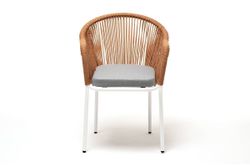 "Лион" стул плетеный из роупа, каркас из стали светло-серый (RAL7035) муар, роуп оранжевый меланж круглый, ткань светло-серая