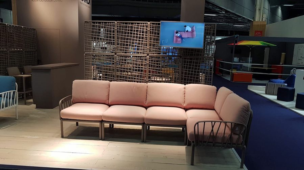 Диван пластиковый с подушками Nardi Komodo 5, тортора, розовый