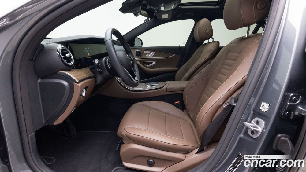 Mercedes-Benz E-Class W213 E250 Exclusive (11.2022)