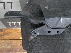 Кронштейн замка капота Toyota RAV4 IV (XA40) 15-19 Б/У Оригинал 5208542050