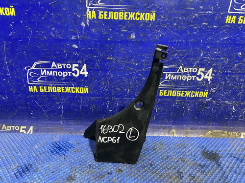 Подкрылок задний левый TOYOTA IST 2002-2005