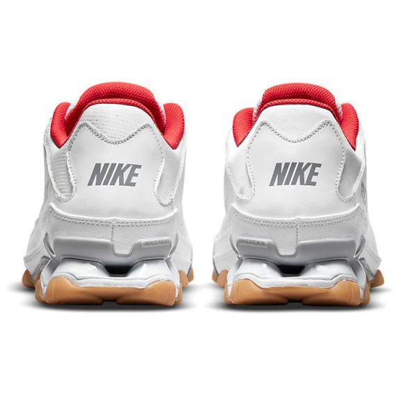 Кроссовки NIKE Reax 8 для треккинга Низкий верх Мужские