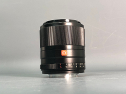 Объектив Viltrox 33mm 1.4 STM Fujifilm X-Mount