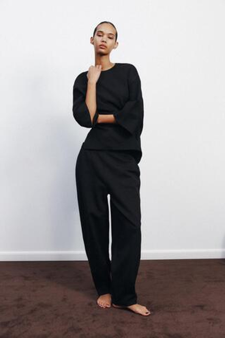 ZARA БРЮКИ-БАНАНЫ ИЗ ИНТЕРЛОКА, ЧЕРНЫЙ