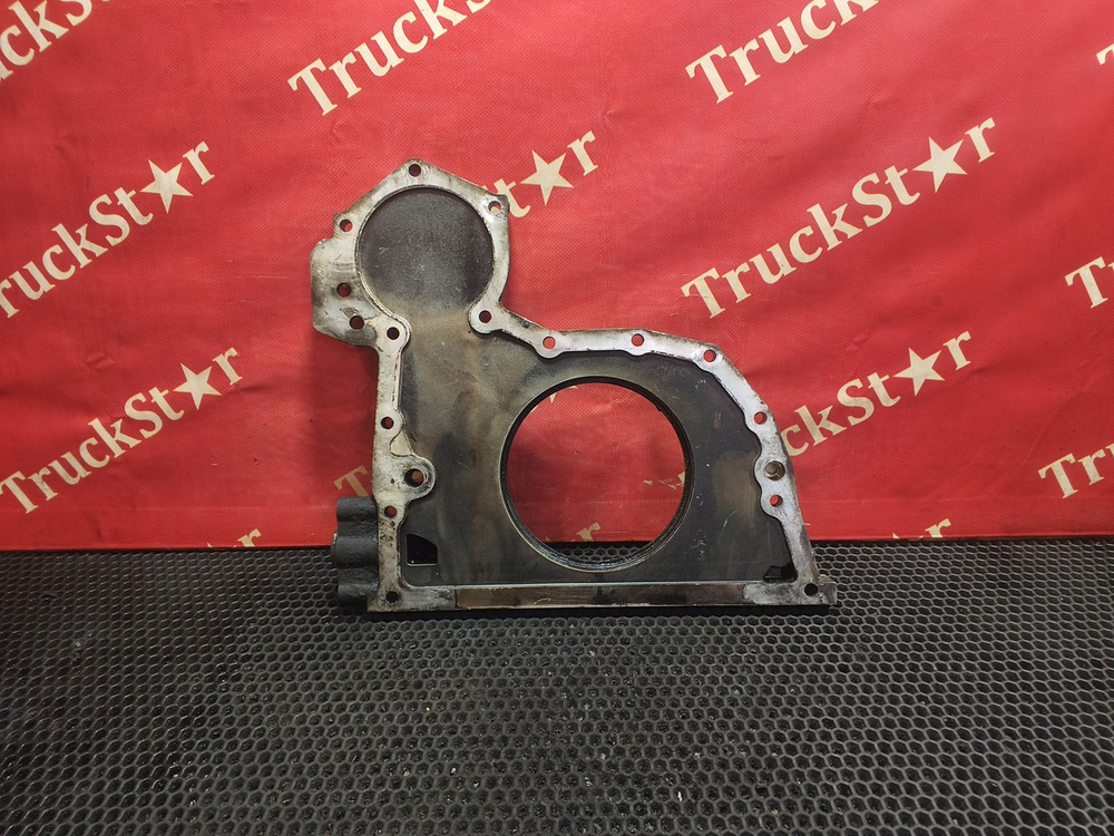 Крышка плиты двигателя