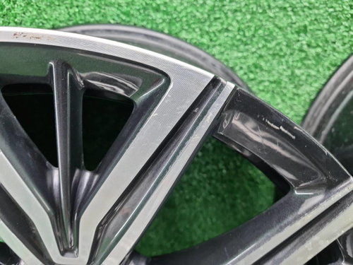 Диск Комплект дисков R20 Hongqi HS5 (2019-н.в.)