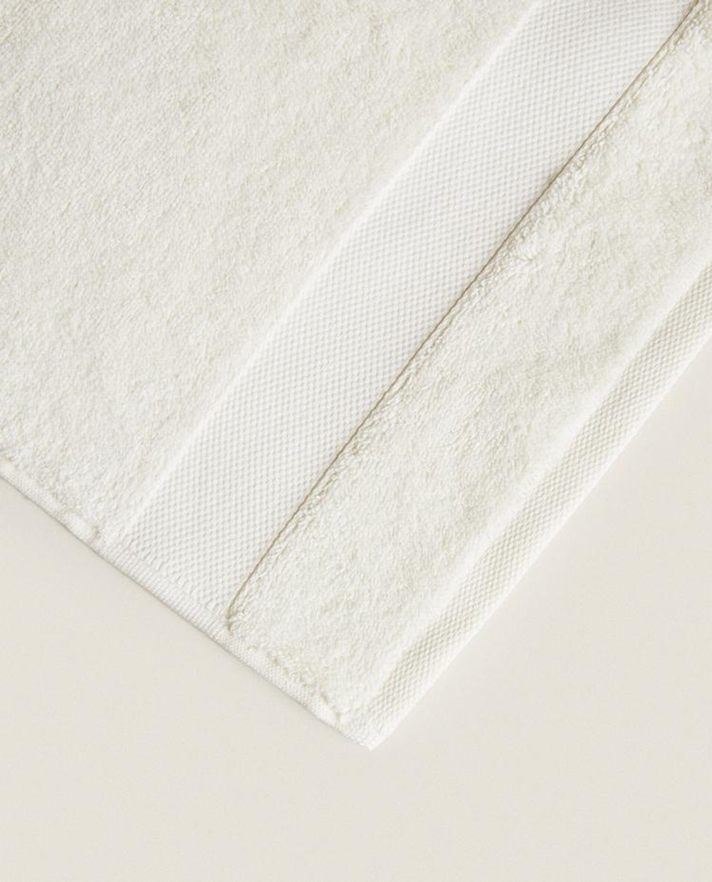 ZARA HOME ПОЛОТЕНЦЕ ИЗ ХЛОПКА ВЫСШЕГО КАЧЕСТВА, ЦВЕТ СЛОНОВОЙ КОСТИ