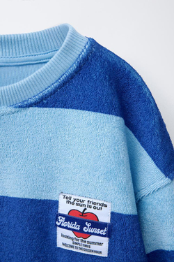 ZARA ТОЛСТОВКА ИЗ МАХРОВОЙ ТКАНИ С НАШИВКОЙ, СИНИЙ