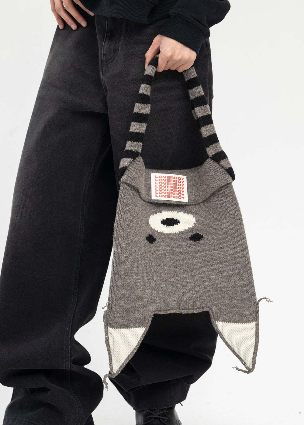 CHARLES JEFFREY LOVERBOY СУМКА СЕРАЯ FOX