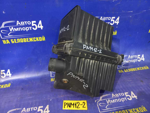 Корпус воздушного фильтра NISSAN LIBERTY 2 001