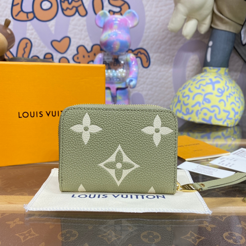 Louis Vuitton Zippy Coin Purse