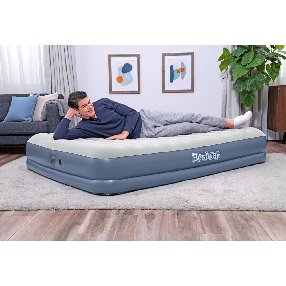 Кровать надувная Bestway, 203х152х36 см, 6716T, нас встроен, аккум, флок, USB насос 3.7В, 300 кг