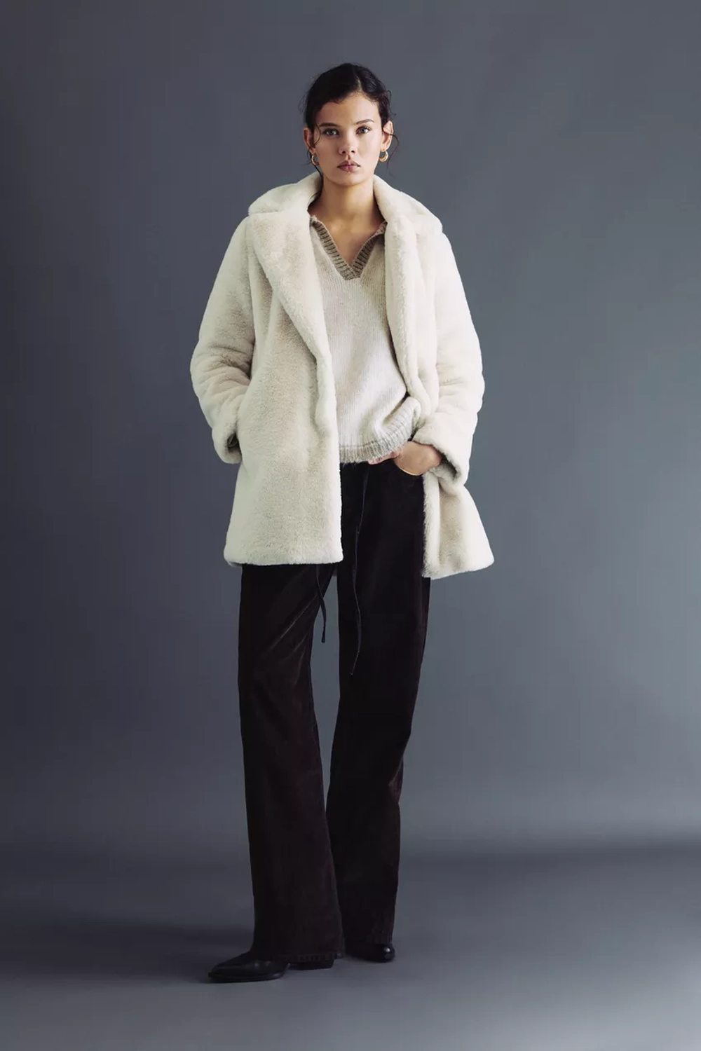 PULL&BEAR Шуба из искусственного меха, экрю