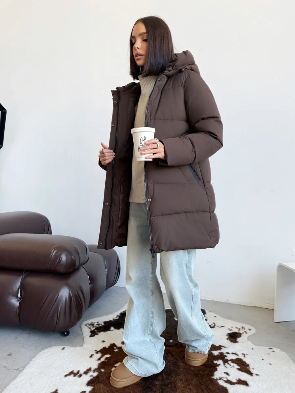 Куртка зимняя удлиненная с капюшоном