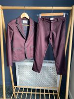 Шерстяной костюм Gucci, 140