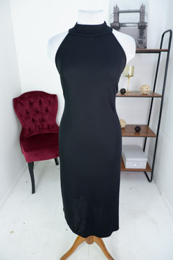 Платье с открытой спиной 42-44 размер