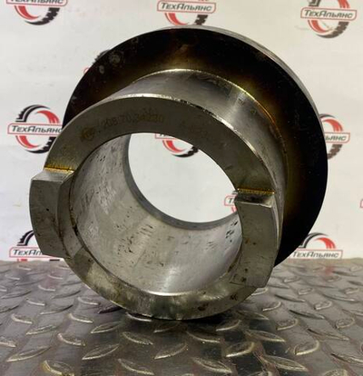 Втулка 208-70-34230