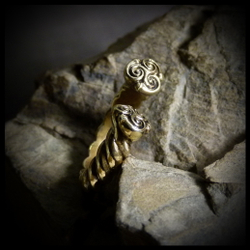 Кольцо "Infinity (Бесконечность)" литье художественное , латунь