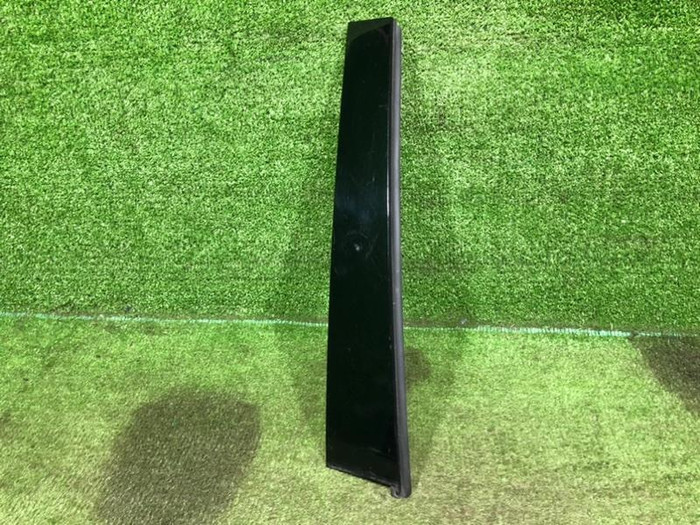 Накладка двери задняя правая Lexus LX 3 (15-23)