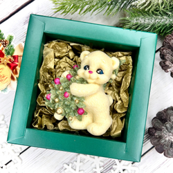 Шоколадная фигурка "Мишка с ёлкой"