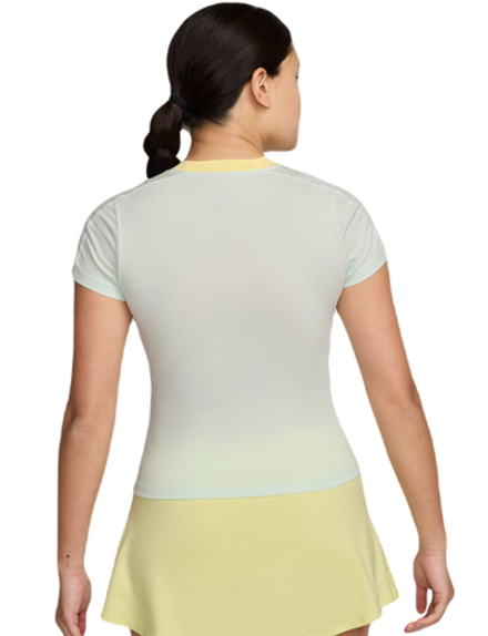 Женская теннисная футболка Nike Court Dri-Fit Advantage Top - зеленый