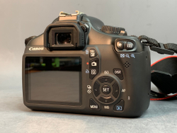 Canon 1100D kit 18-55mm 3.5-5.6 III 2.759 кадров