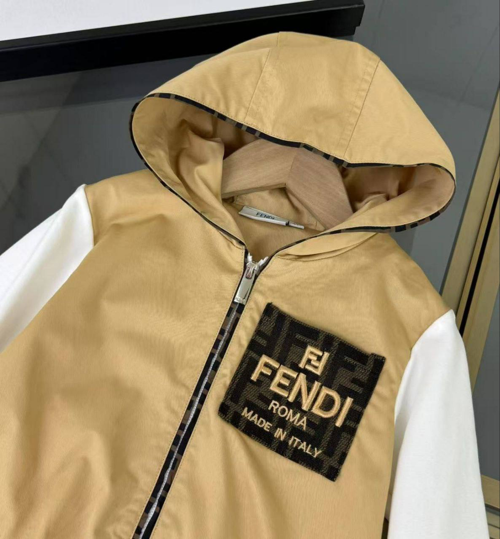 Детский спортивный костюм Fendi