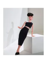 Кукла Барби Looks брюнетка GXB29