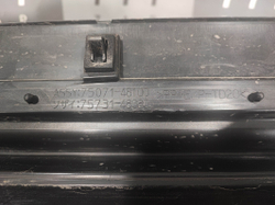 Накладка двери передней правой Lexus RX 4 15-22 Б/У Оригинал 7507148100