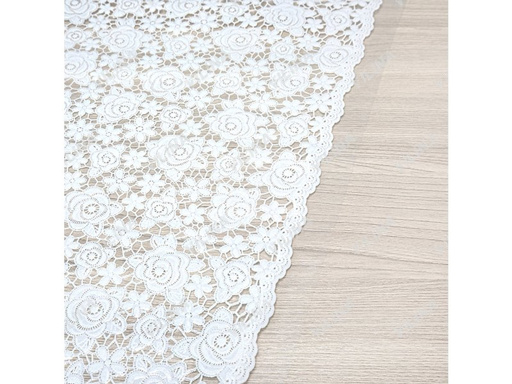 Клеенка столовая ПВХ "Муза" 1,32*22м (22м/рул) Розы 1