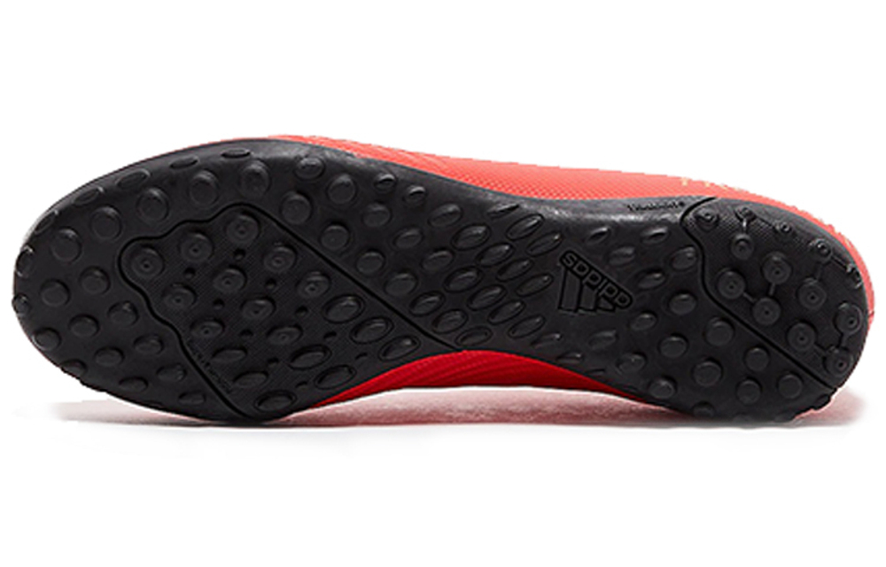 Кроссовки Adidas Predator 19.4 Tf