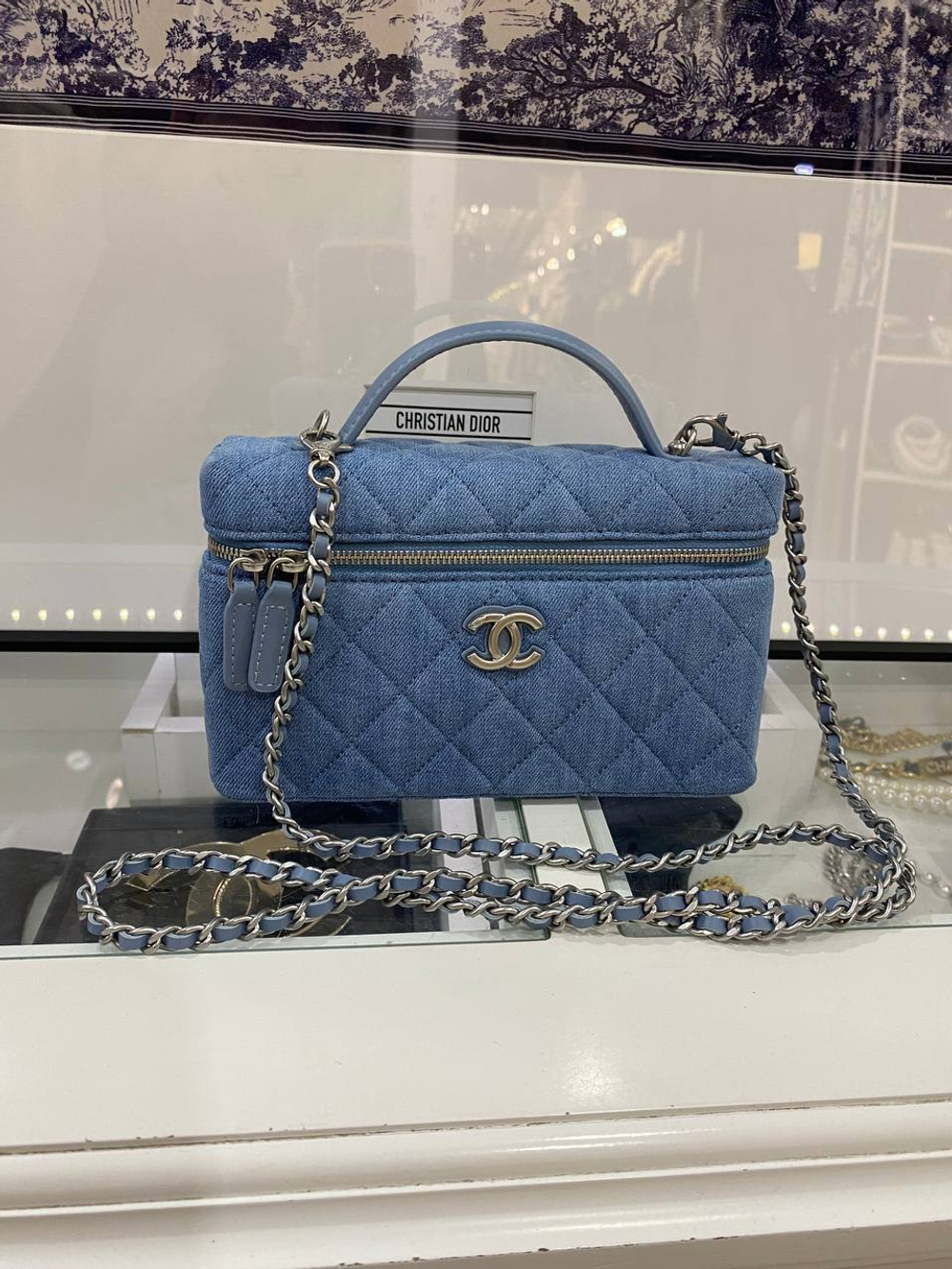 Сумка CHANEL