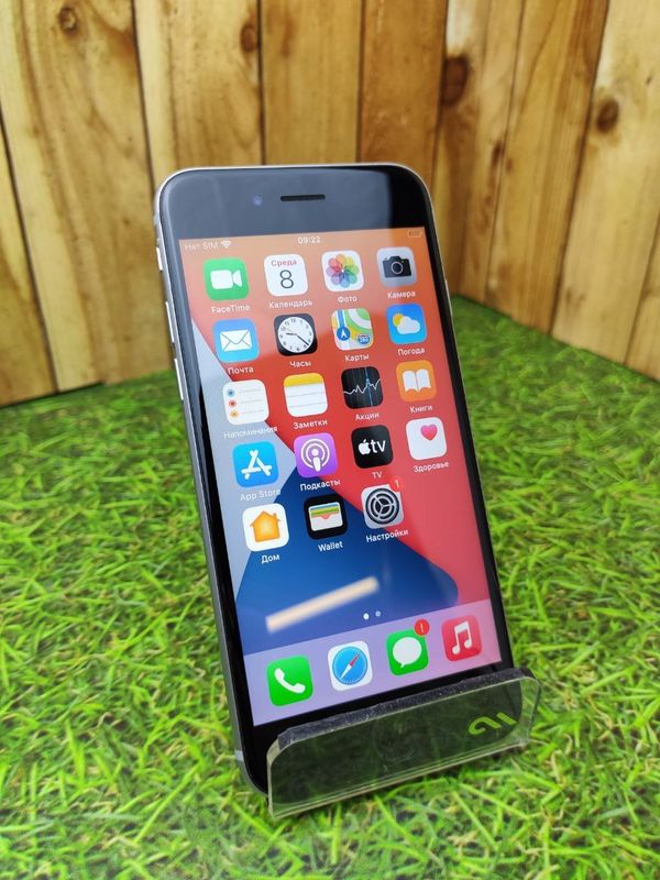 Смартфон Apple iPhone 6S 64 ГБ RU, 1 SIM, серый космос(Витринный)