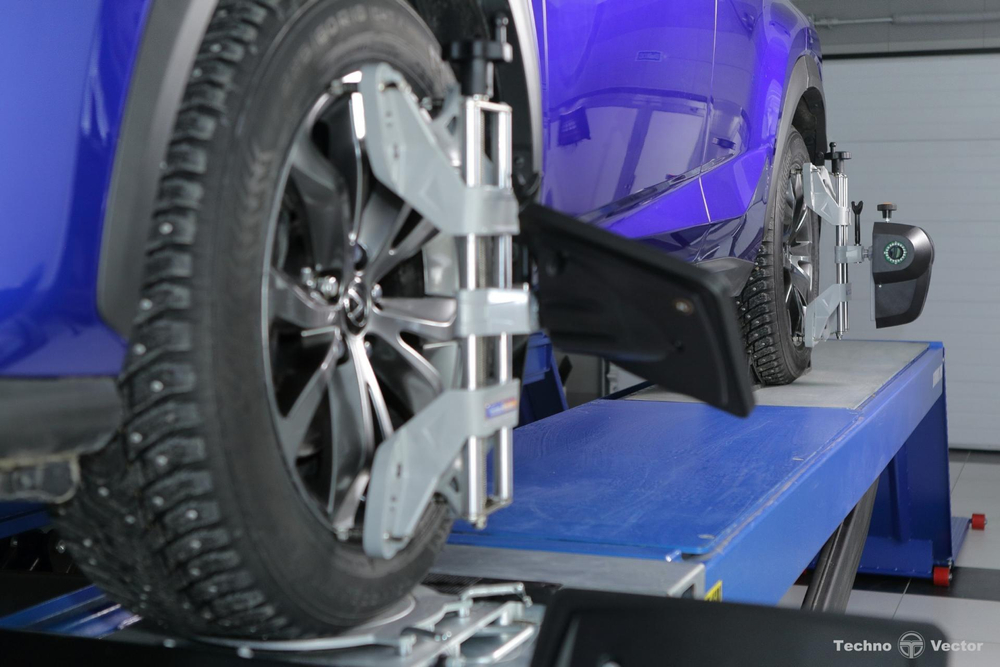 Стенд сход-развал 3D Free Motion ТехноВектор 6 6202