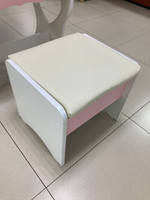 Пуф к туалетному столику белый/розовый
