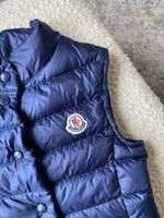Пуховый жилет Moncler, 116
