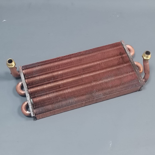Б/У Теплообменник основной для котлов BOSCH 7000 28 кВт, JUNKERS  арт. 87199056470, 87199056710