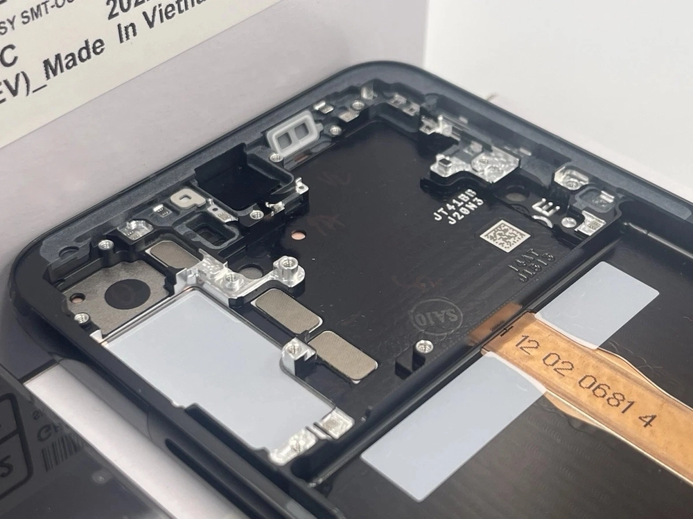 Samsung Galaxy S22 Plus 5G (SM-S906B) - Дисплейный модуль в сборе с тачскрином (в рамке) (ORIG-SP)