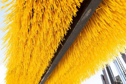 Щетка для экскаватора со скребком - AТOM 1800